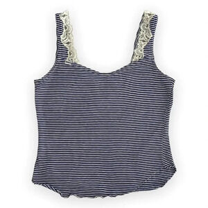 𝅺VINTAGE Guess Tank Top